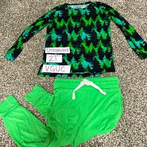 Dreamiere Holiday Tree Bamboo Long Sleeved Tee and Jogger Set